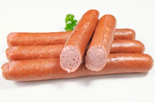 Five American Beef Hot Dogs With Salad Garnish