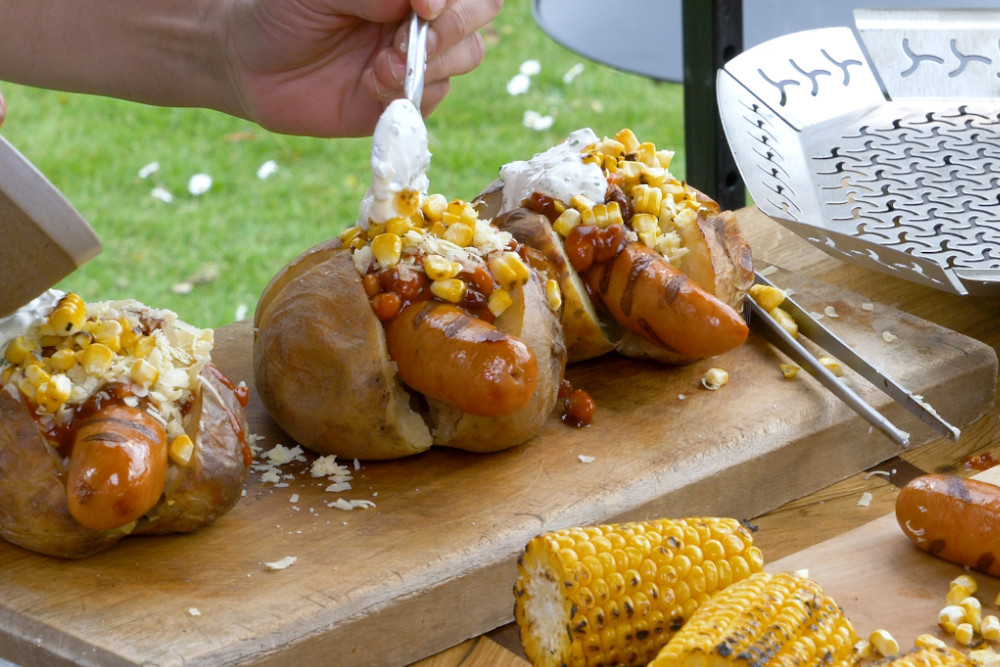 BBQ Summer Sessions – Episode 2: Smoked Jacket Potato Bockwurst